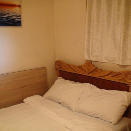 Comfort Hostel エレバン エクステリア 写真