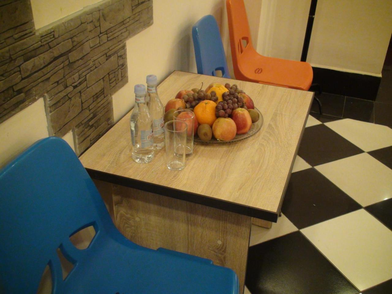 Comfort Hostel エレバン エクステリア 写真